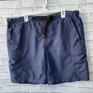 THE NORTH FACE NAVY BLUE LARGE MENS LINED SHORTS